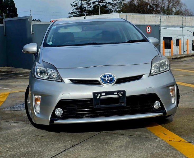 2014 Toyota Prius 1.8 HYBRID, photo 2
