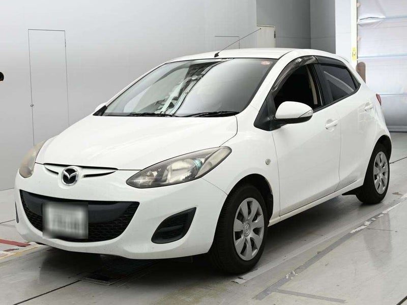 2012 Mazda Demio 13 S, photo 3