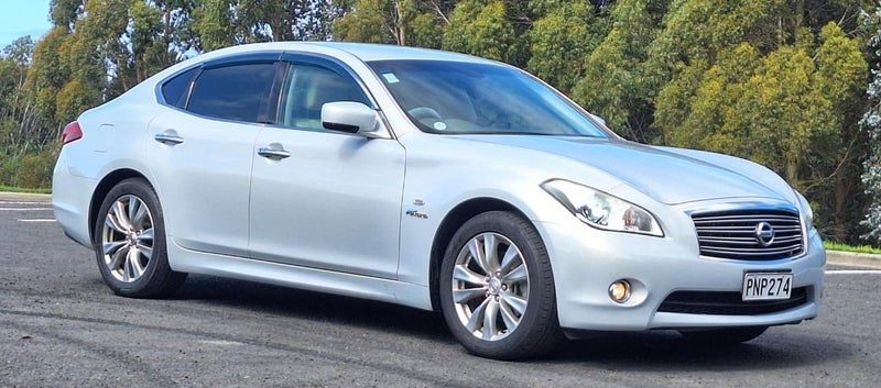 2012 Nissan Fuga 350GT HYBRID