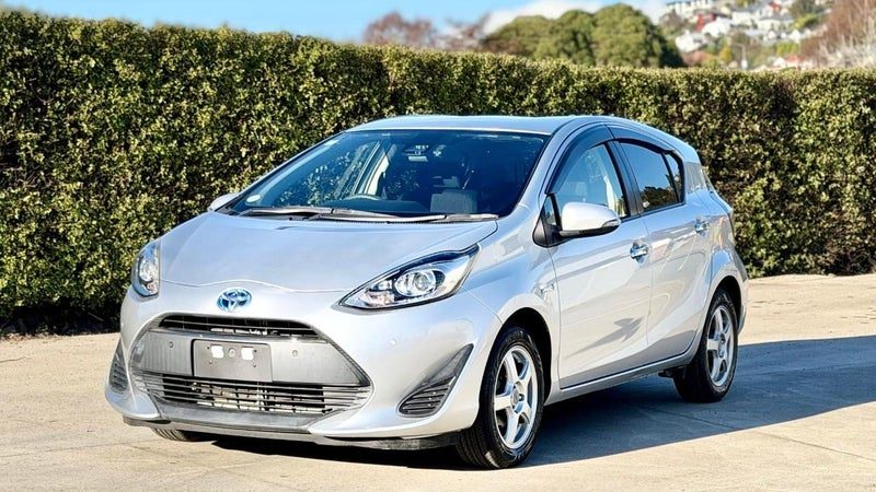 2019 Toyota Aqua S Push start