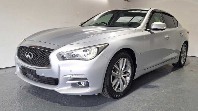 2015 Nissan Skyline 350GT HYBRID, photo 2