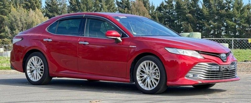 2018 Toyota Camry G Hybrid