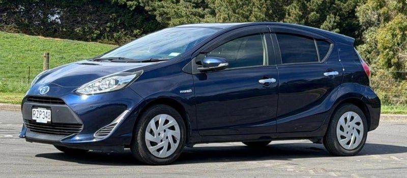2018 Toyota Aqua S Push start, photo 2