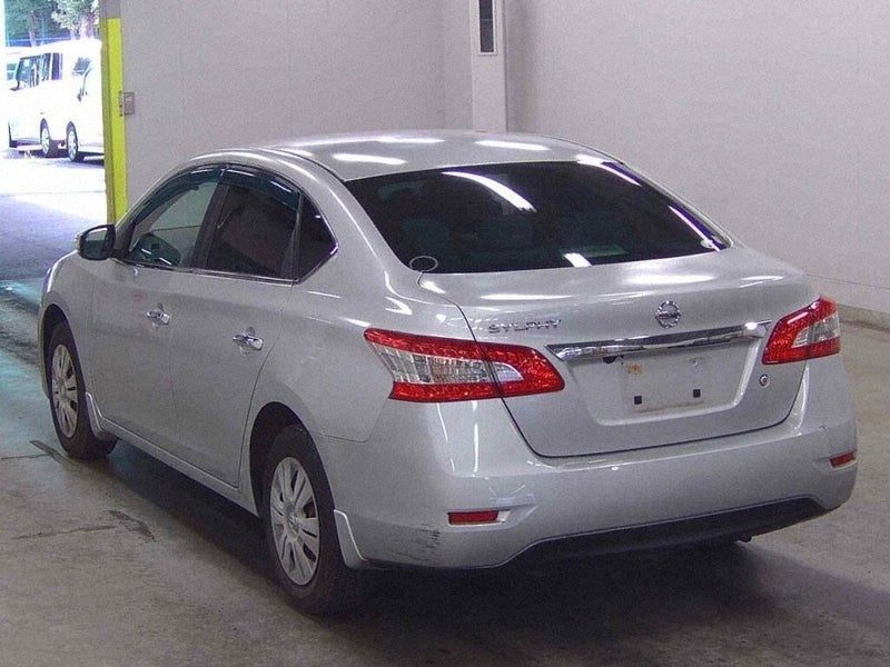 2015 Nissan Sylphy 20S, photo 2