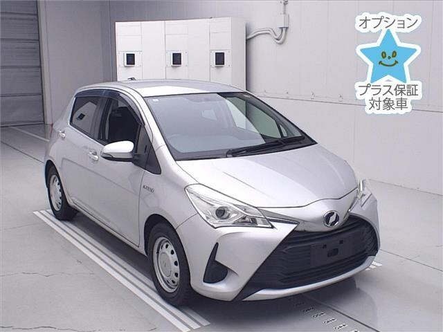 2017 Toyota Vitz HYBRID F SAFETY SENS