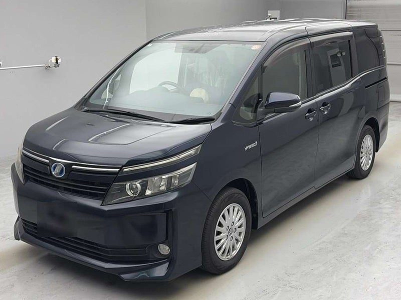 2014 Toyota Voxy HYBRID X, photo 3