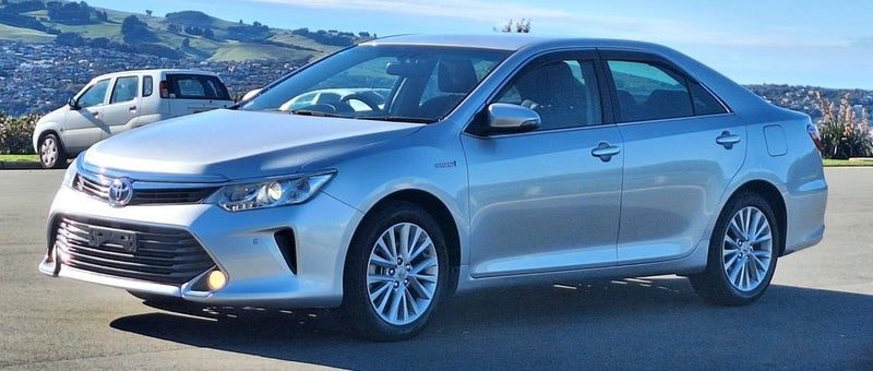 2015 Toyota Camry HYBRID, photo 2