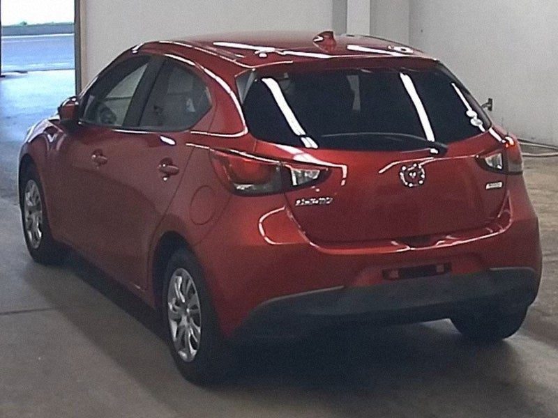 2017 Mazda Demio 13 S, photo 2