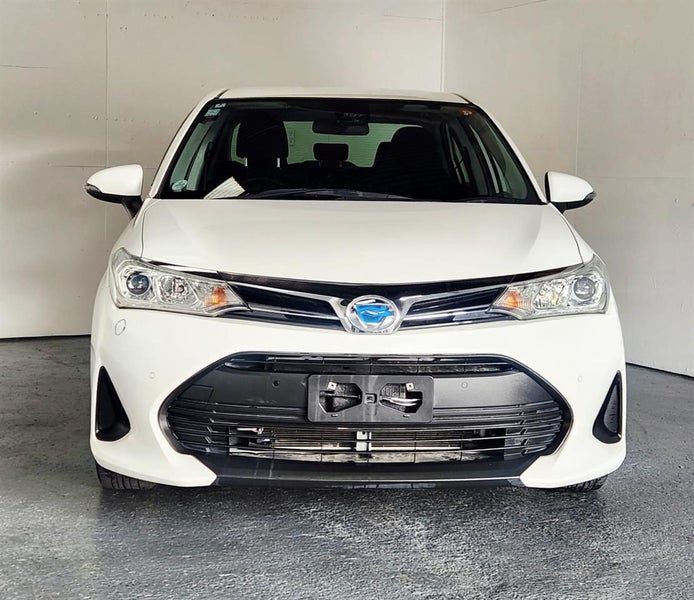 2020 Toyota Corolla AXIO HYBRID, photo 3