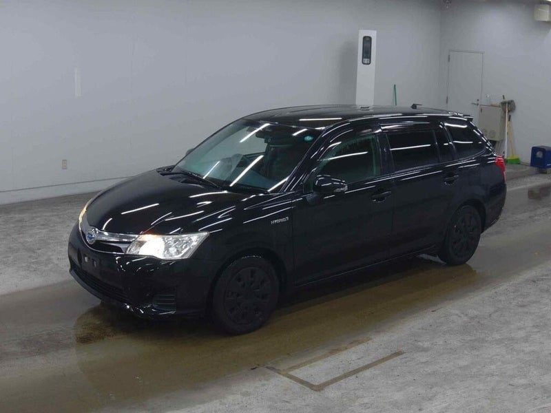 2013 Toyota Corolla FIELDER HYBRID, photo 3