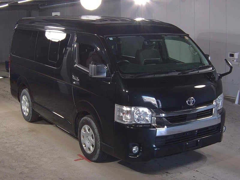 2022 Toyota Hiace 10 seater