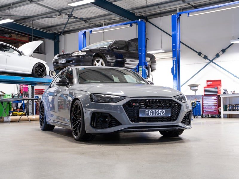 2022 Audi RS4, photo 2