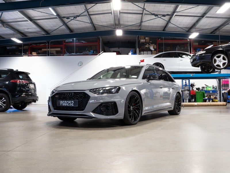 2022 Audi RS4, photo 3