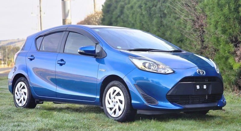 2019 Toyota Aqua S Push start