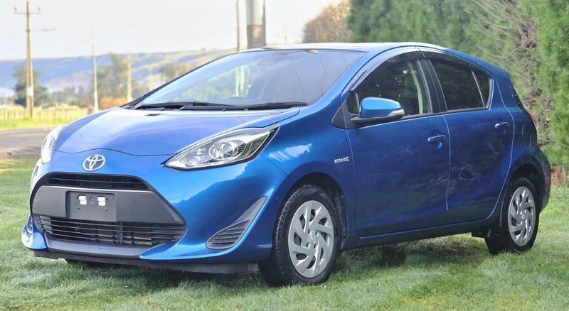 2019 Toyota Aqua S Push start, photo 2