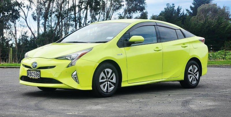 2016 Toyota Prius 1.8 HYBRID