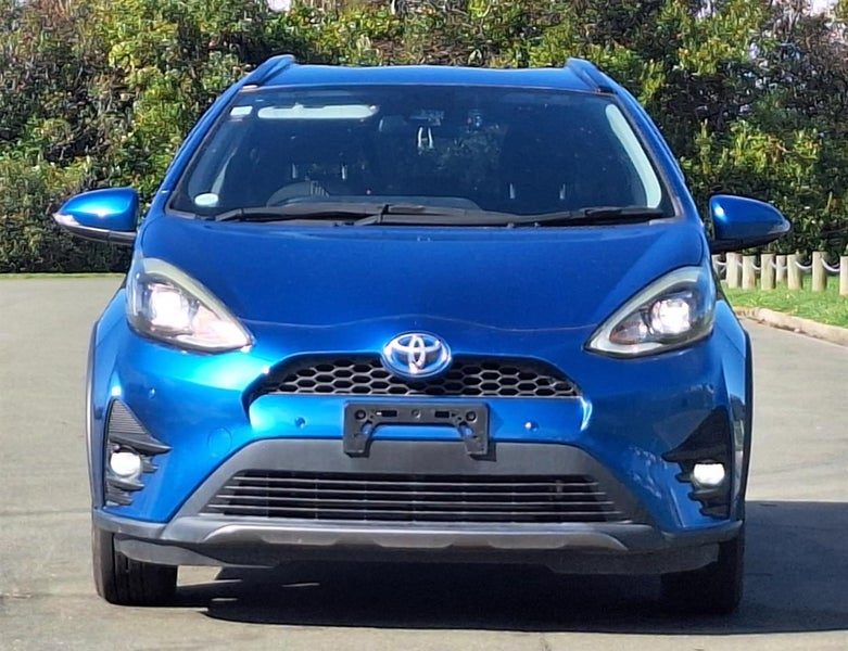 2018 Toyota Aqua CROSSOVER, photo 3