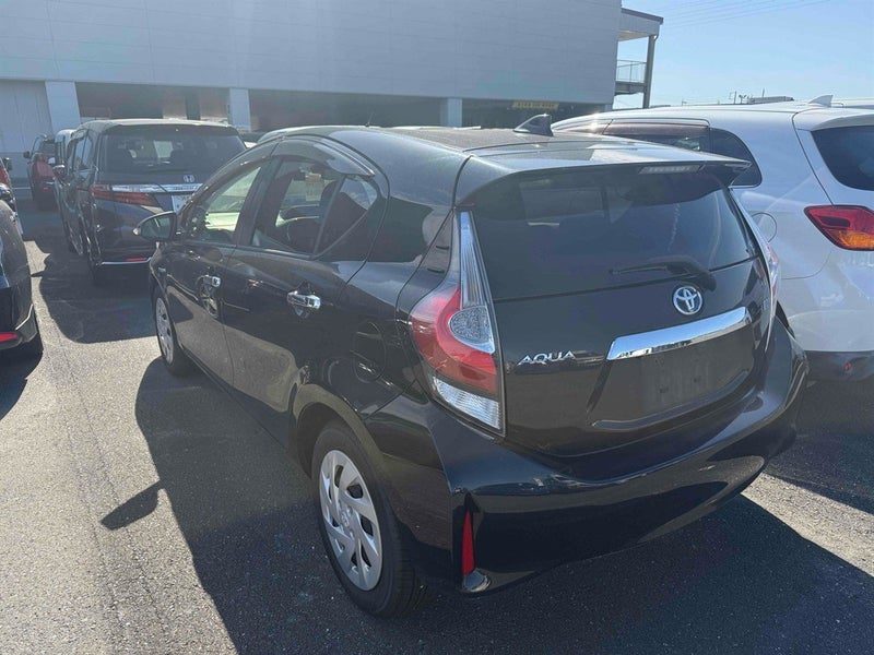 2017 Toyota Aqua S Push start, photo 3