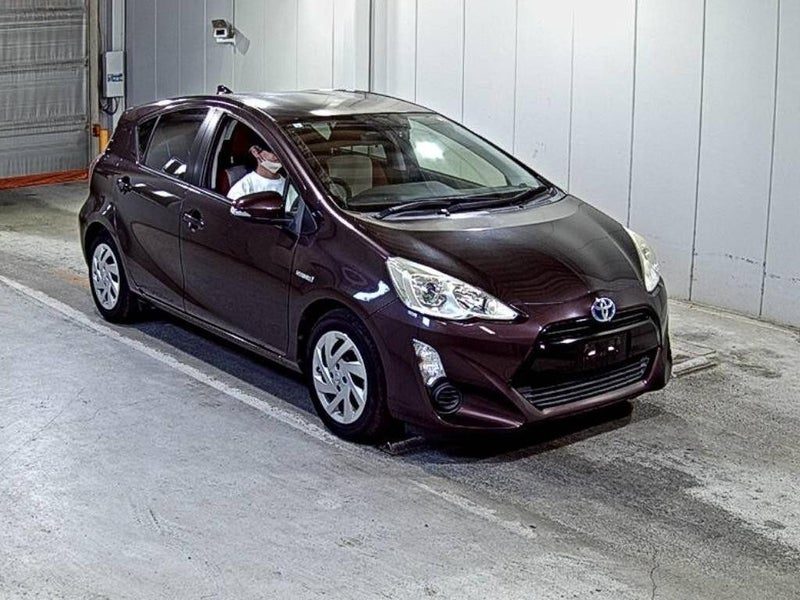 2015 Toyota Aqua S Push start