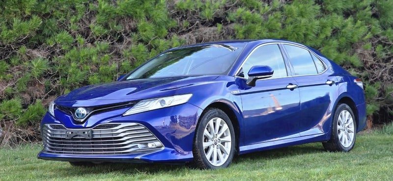 2017 Toyota Camry HYBRID, photo 2