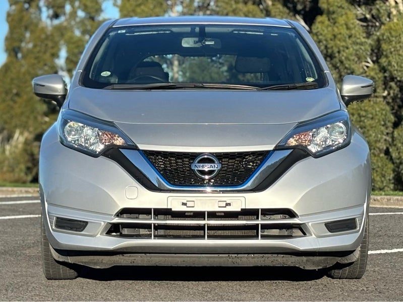 2017 Nissan Note e-power S, photo 3