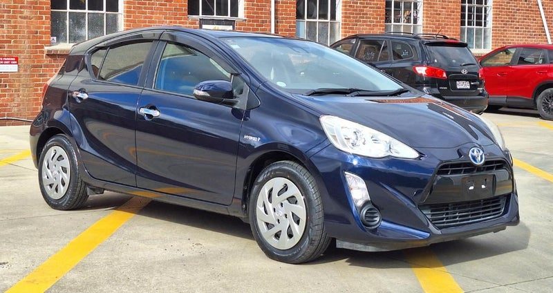 2017 Toyota Aqua S Push start