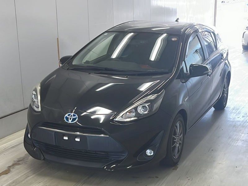 2017 Toyota Aqua S Push start