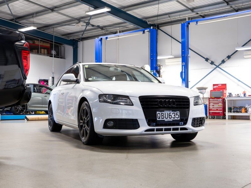 2011 Audi A4 AVANT 1.8L TFSI AUTO 1.8L TURBO S/W, photo 3