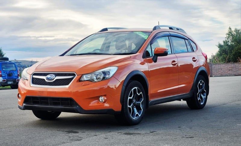 2015 Subaru XV 2.0 i EYESIGHT 4WD SUNROOF, photo 2