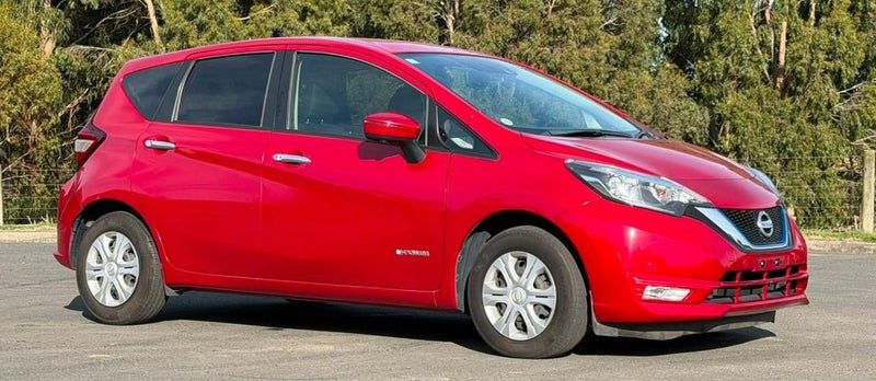 2017 Nissan Note E- POWER X, photo 2