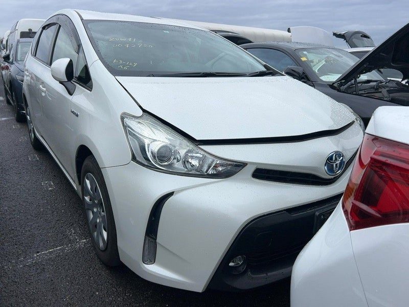 2017 Toyota Prius ALPHA
