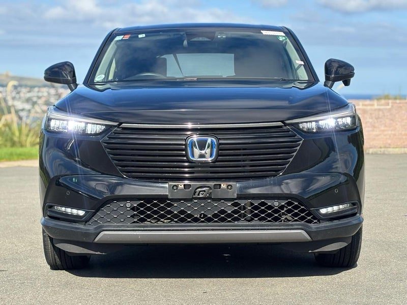 2022 Honda Vezel HYBRID E:HEV X, photo 2