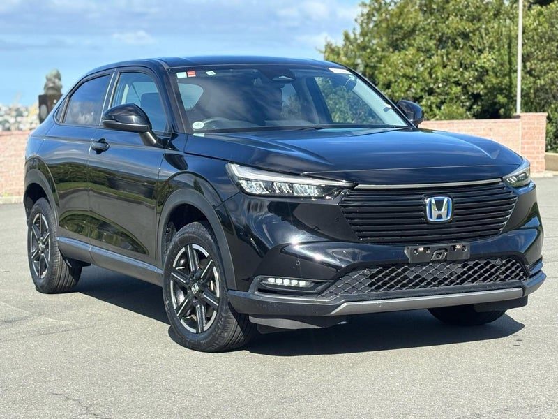 2022 Honda Vezel HYBRID E:HEV X, photo 3