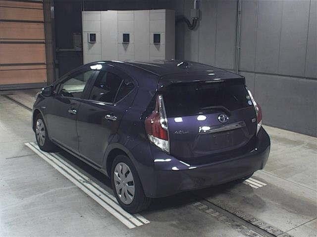 2015 Toyota Aqua S Push start, photo 2
