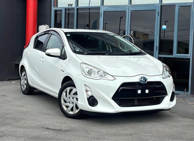 2015 Toyota Aqua S Push start