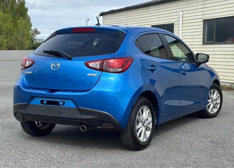 2015 Mazda Demio 13 S, photo 3