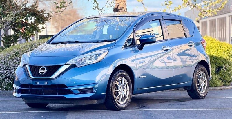 2017 Nissan Note E- POWER B, photo 2