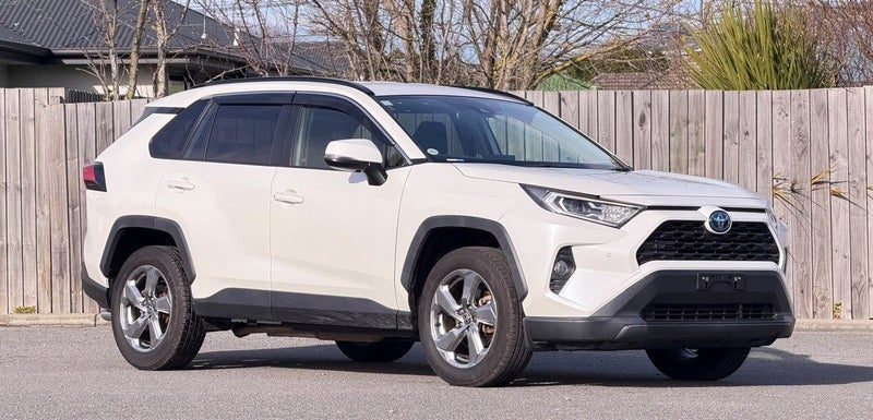 2020 Toyota RAV4 Hybrid X