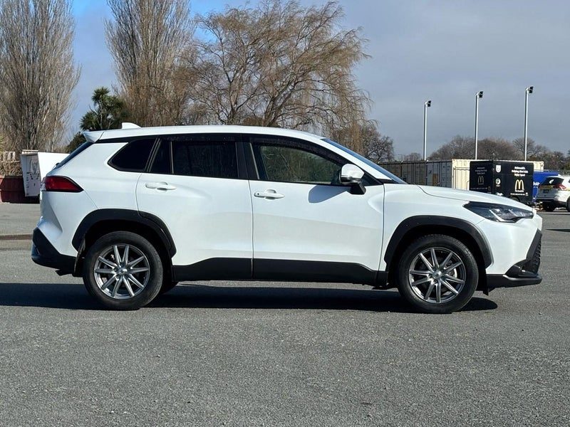 2021 Toyota Corolla Cross Hybrid G, photo 3