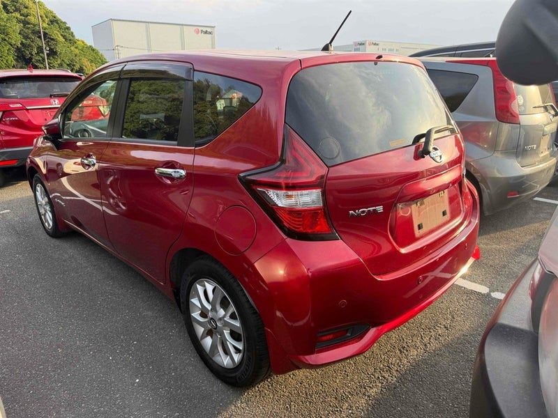 2018 Nissan Note E- POWER X, photo 2