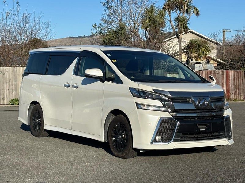2016 Toyota Vellfire 2.5Z