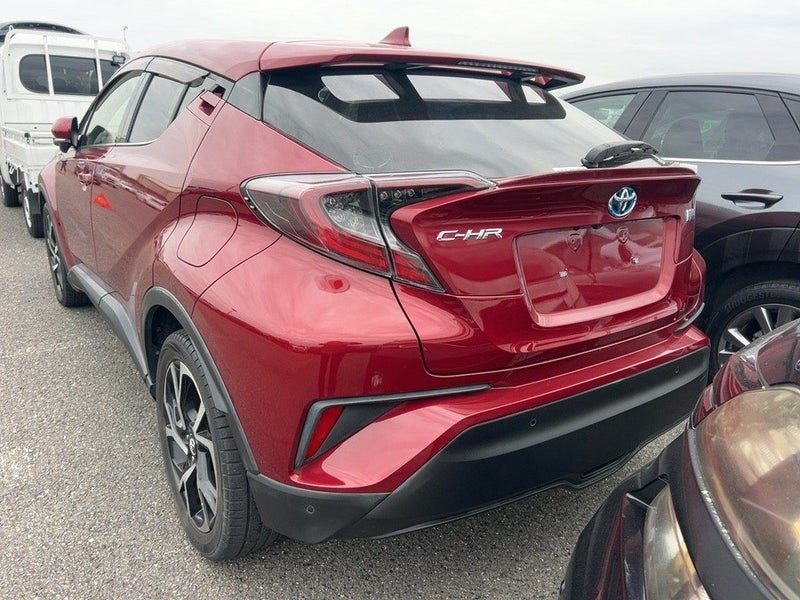 2017 Toyota C-HR HYBRID G, photo 2