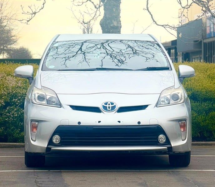 2015 Toyota Prius 1.8 HYBRID, photo 3