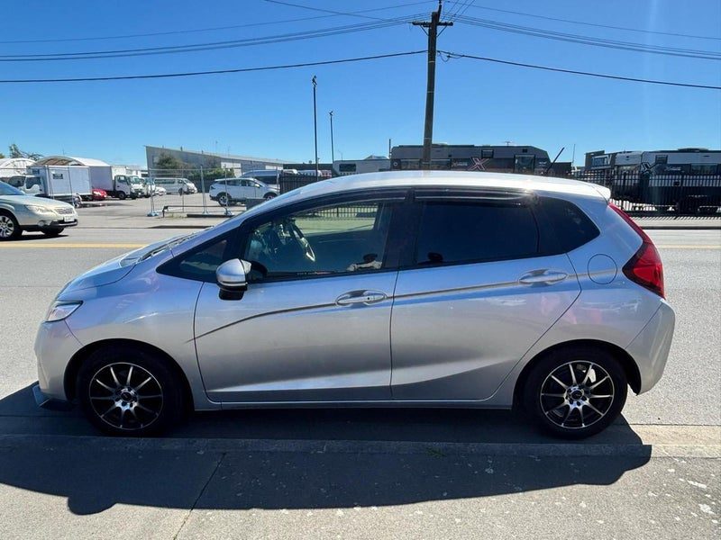 2016 Honda Fit 13GF PKG, photo 3