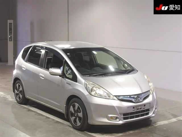 2013 Honda Fit HYBRID S PACK