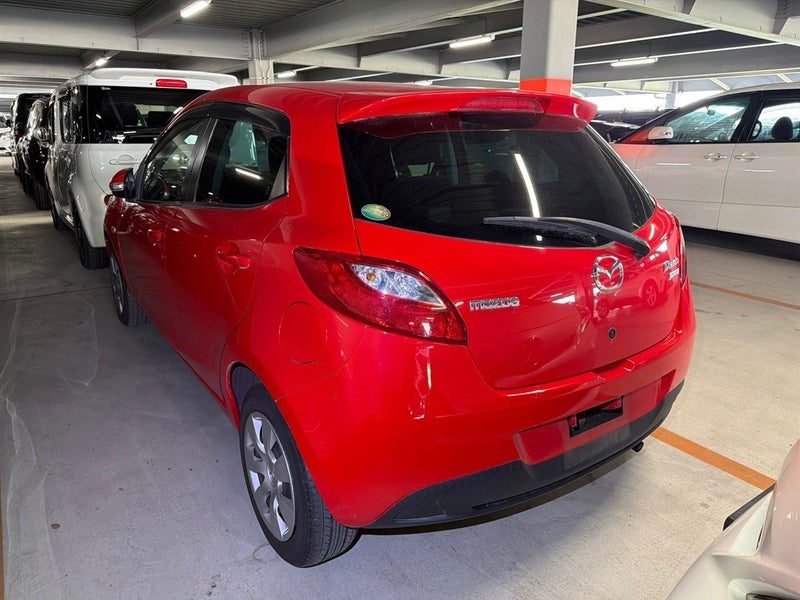 2013 Mazda Demio 13 S, photo 2