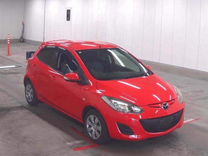 2013 Mazda Demio 13 S, photo 3