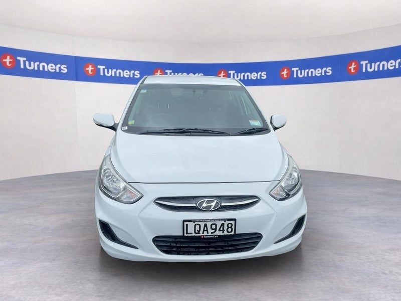 2018 Hyundai Accent, photo 2