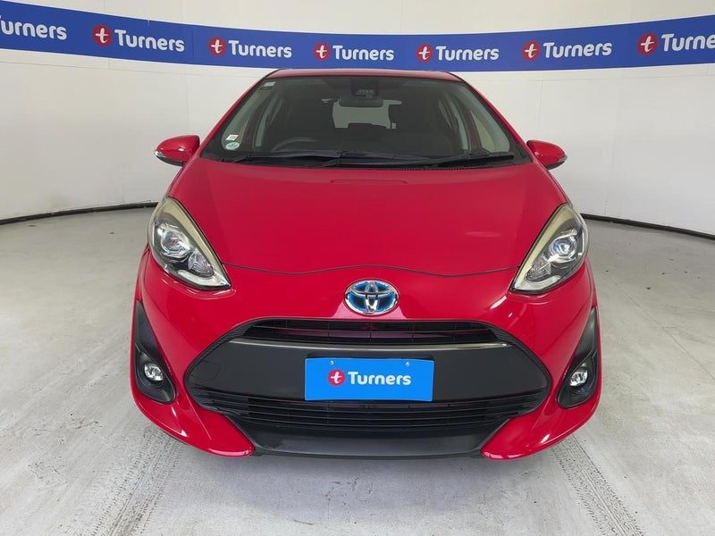 2018 Toyota Aqua, photo 2