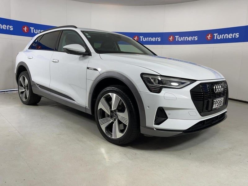 2022 Audi e-tron